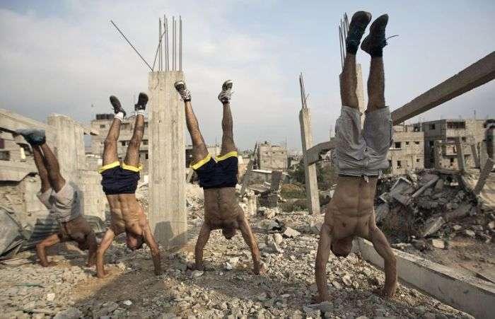 Любителі воркаута з Палестини (17 фото)