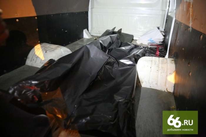 У Єкатеринбурзі влаштували рекет на тілах померлих людей (29 фото)
