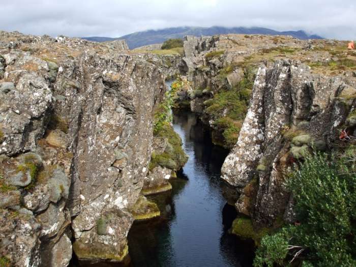 Ісландія – місце, де розходяться тектонічні плити (11 фото)