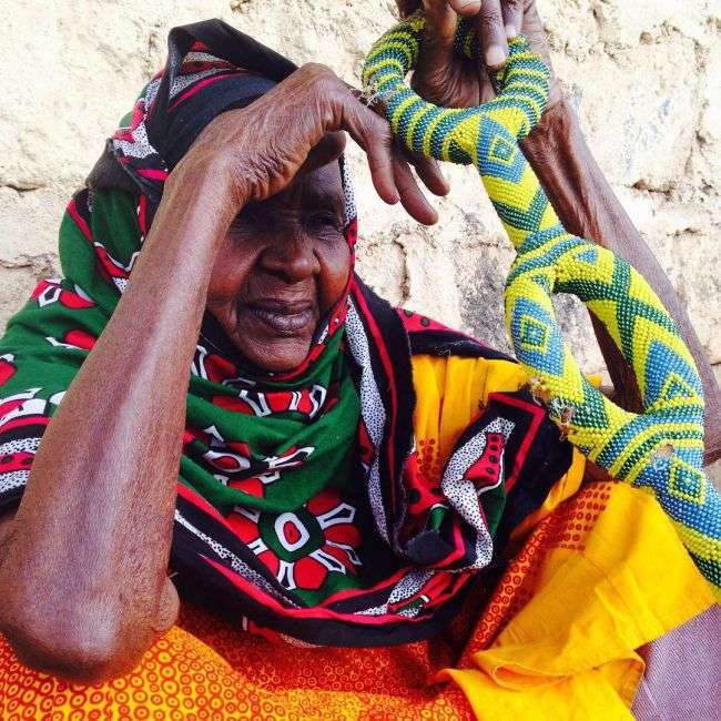 Умоджа – африканська село, в якій живуть тільки жінки і діти (15 фото)