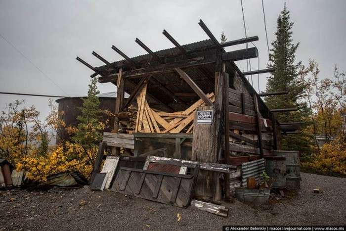 Покинутий робочий селище на Алясці (32 фото)