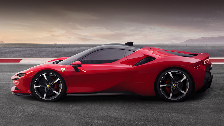 Купе Ferrari SF90 Stradale стало во многом революционным Авто и мото