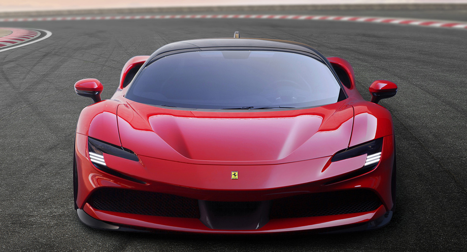 Купе Ferrari SF90 Stradale стало во многом революционным Авто и мото