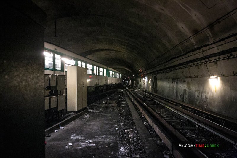 7 станций — призраков Парижского метро   Интересное
