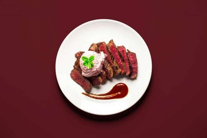 Божевільні страви вагітних жінок у фотопроекті Eating For Two (14 фото)