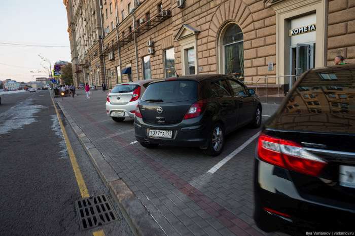 На Садовому кільці зявилися пастки для автомобілістів (16 фото)