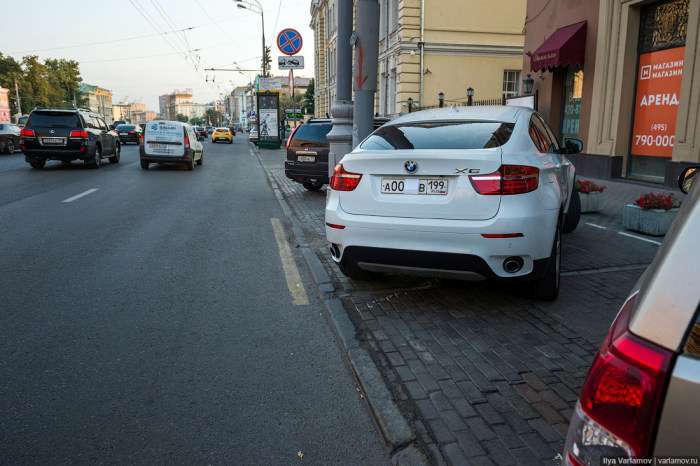 На Садовому кільці зявилися пастки для автомобілістів (16 фото)