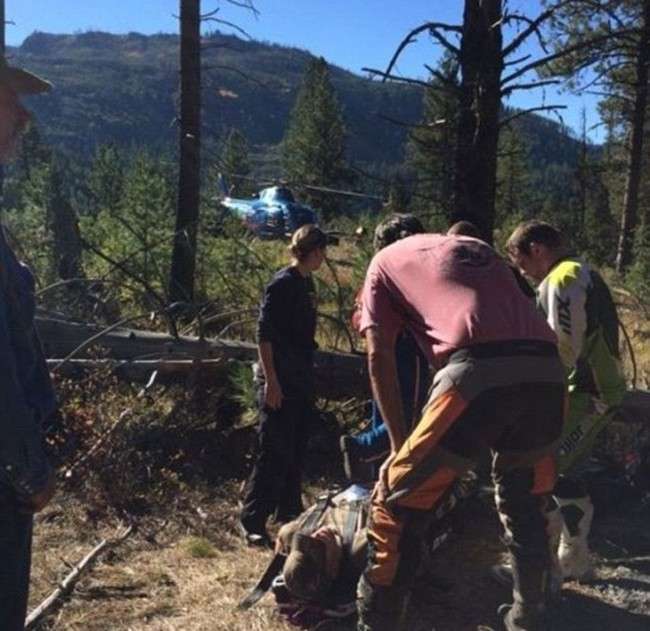 Як жага до життя і любов до сімї допомогли вижити мисливцеві зі зламаними ногами (3 фото)