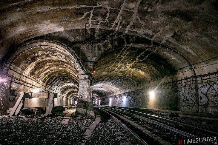 7 станций — призраков Парижского метро   Интересное