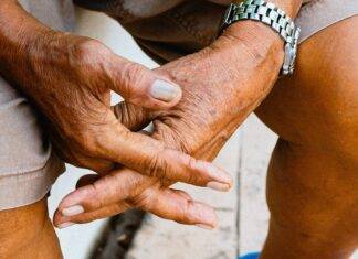 Come i telai del DNA tetraedrico trasportano l’RNA alle articolazioni per il trattamento dell’osteoartrosi